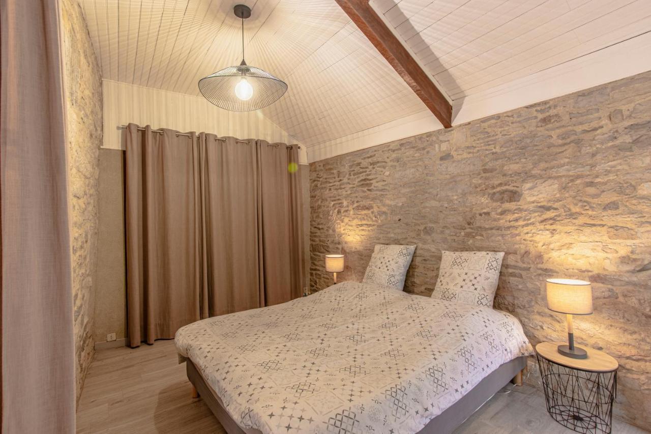 Maison En Pierres Au Coeur Du Village Medieval De Villeneuve Zewnętrze zdjęcie